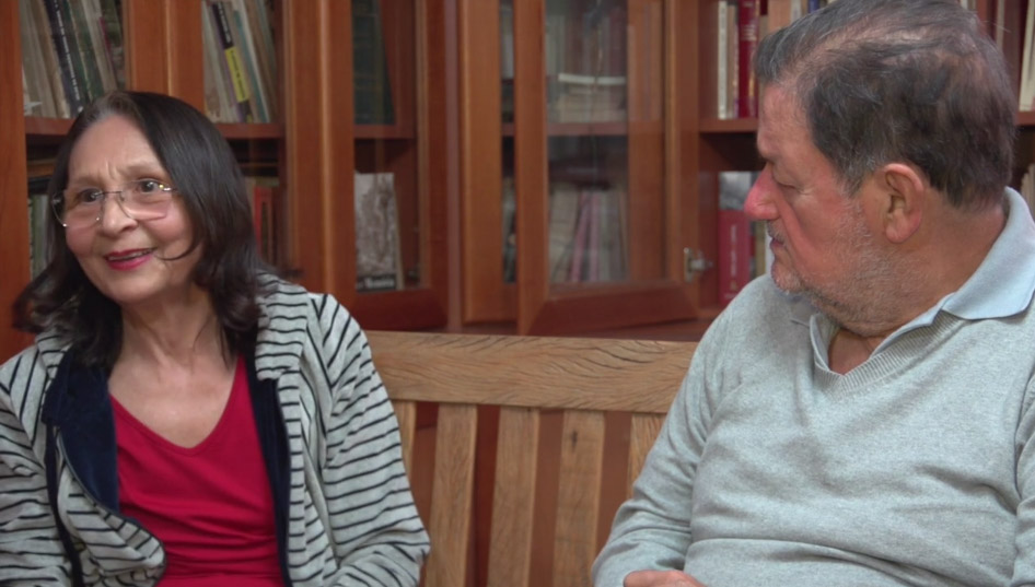 Zenaide e Antônio Carlos durante as filmagens do documentário "Muros e Pontes: Memória Protestante na Ditadura", de Juliana Radler